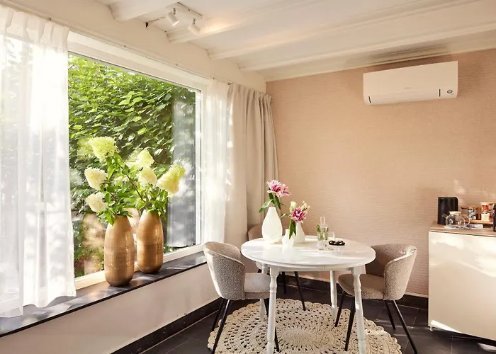 Antonius Beej De Maas 住宿加早餐酒店